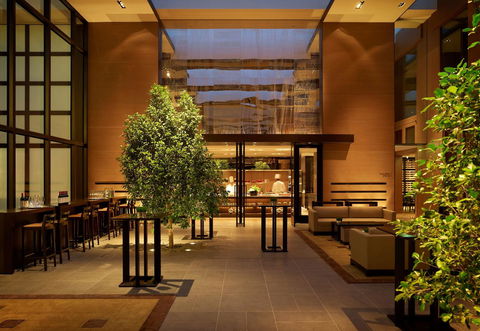 Grand Hyatt Melbourne - Holiday Jervis Bay 18