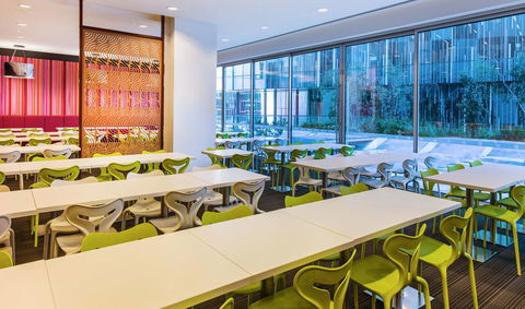 Travelodge Hotel Melbourne Docklands - Holiday Jervis Bay 16