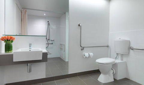 Travelodge Hotel Melbourne Docklands - Holiday Jervis Bay 19