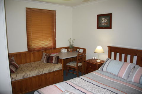 Shady Brook Cottages - Holiday Jervis Bay 35