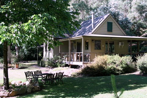 Shady Brook Cottages - Holiday Jervis Bay 1