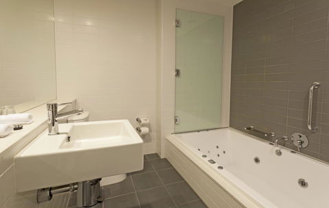 Causeway 353 Hotel - Holiday Jervis Bay 29