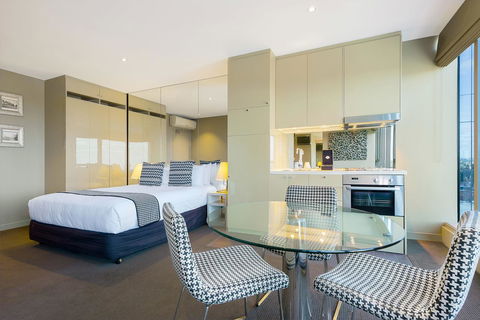 Novotel Melbourne Preston - Holiday Jervis Bay 3