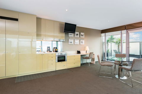 Novotel Melbourne Preston - Holiday Jervis Bay 35