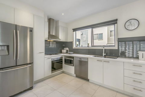 Marina Beach - Holiday Jervis Bay 2