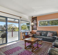 Black Dolphin Beach Penthouse - Holiday Jervis Bay