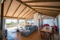 Book Peterborough Accommodation Vacations Holiday Jervis Bay Holiday Jervis Bay