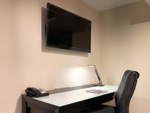 Hotel Grand Chancellor Melbourne - Holiday Jervis Bay 21