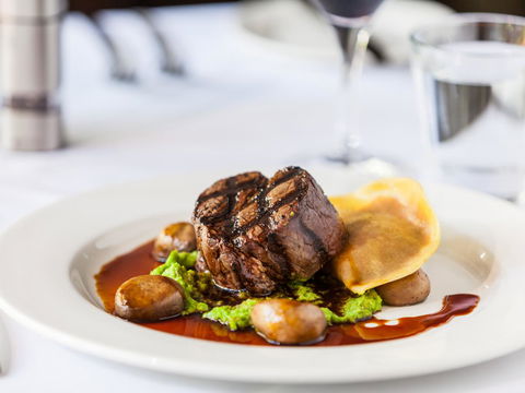 Hotel Grand Chancellor Melbourne - Holiday Jervis Bay 35