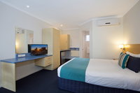 Book Hamilton Accommodation Vacations Holiday Jervis Bay Holiday Jervis Bay