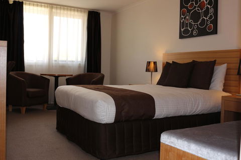 Bairnsdale International - Holiday Jervis Bay 21