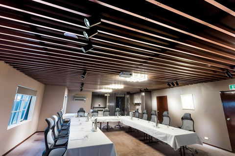 Eltham Gateway Hotel & Conference Centre - Holiday Jervis Bay 11