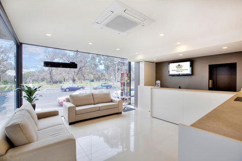 Melbourne's Princes Park Hotel - Holiday Jervis Bay 2