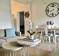 The Wheelhouse - 2BR Waterfront Apt in town - Holiday Jervis Bay