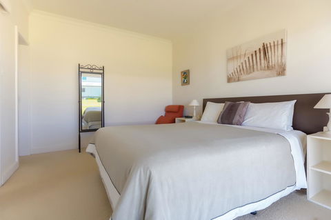 Cottages For Couples - Holiday Jervis Bay 16