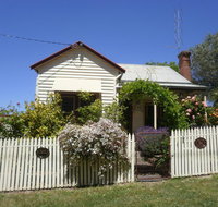 Miss Pym's Cottage - Holiday Jervis Bay