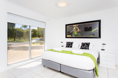 Mildura Holiday Villas - Holiday Jervis Bay 16
