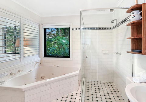 The Cottages On Mount Tamborine - Holiday Jervis Bay 2