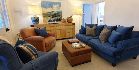 The Dewhurst - Sophisticated Entire CBD Apartment - Holiday Jervis Bay 0