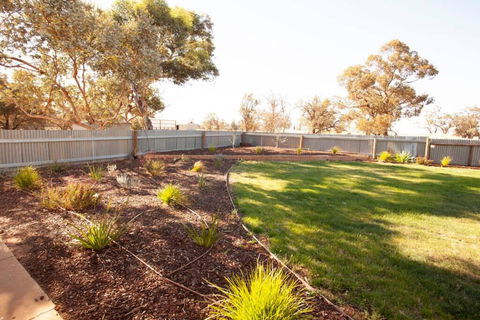 The Farmhouse. - Holiday Jervis Bay 3