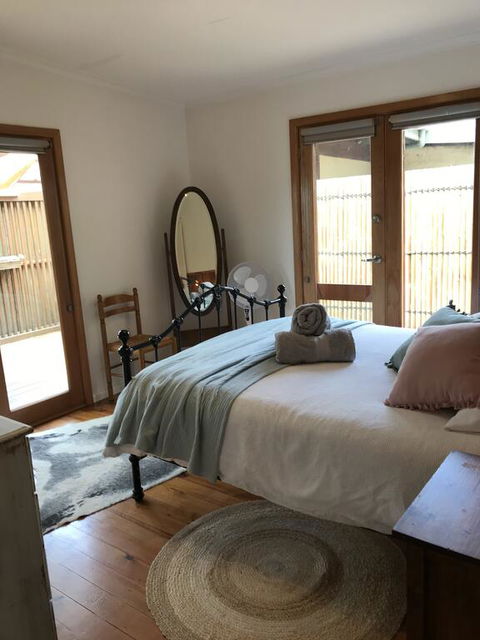 The Green Room Wattle Glen - Holiday Jervis Bay 2