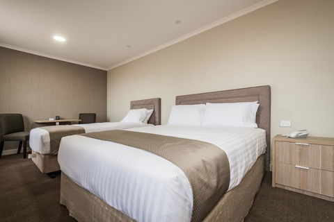 The Lighthouse Hotel - Holiday Jervis Bay 3