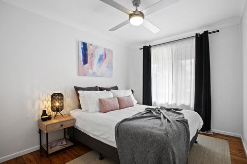 The Neo Stylish Central Apartment With Aircon Courtyard And Netflix - Holiday Jervis Bay 0