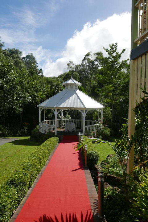 The Sanctuary At Springbrook - Holiday Jervis Bay 2