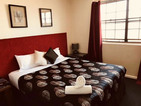 The Shamrock Hotel - Holiday Jervis Bay 0