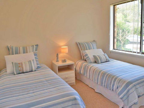 The Verandah', 9 Hanson Avenue - Fantastic Child Friendly Home - Holiday Jervis Bay 3