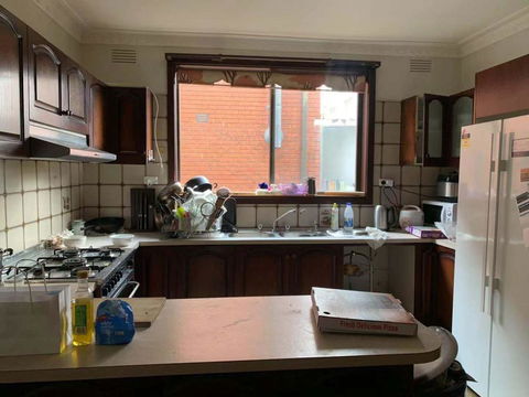 Thomastown Antique House Room 5 - Holiday Jervis Bay 1