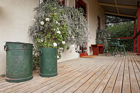 Trinity Cottage - Holiday Jervis Bay 2