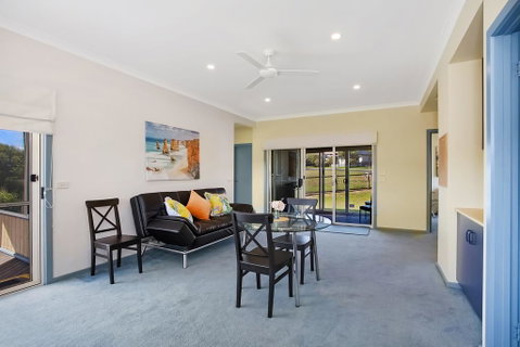 Twelve Apostles Port Campbell Bed & Breakfast - Holiday Jervis Bay 3