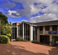 Twin Towers Inn - Holiday Jervis Bay