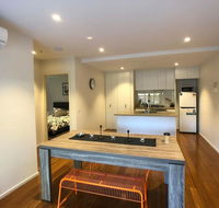 Two Brand New Bedrooms in the Sunlight Area - Holiday Jervis Bay