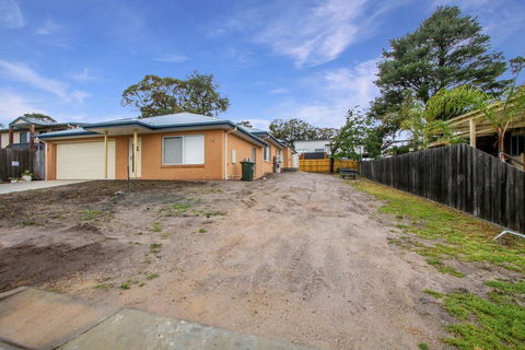 V & V Family Dream Away - Holiday Jervis Bay 1