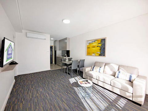 Value Suites Penrith - Holiday Jervis Bay 1