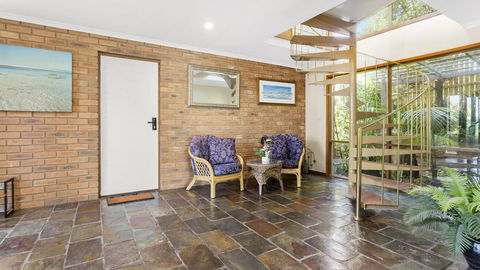 VIEWS AT MCCRAE..... - Holiday Jervis Bay 1