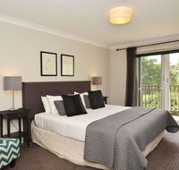 Villas Dodici Sleeps 12 Resort Condos located within Cypress Lakes Resort nothing is more central - Holiday Jervis Bay