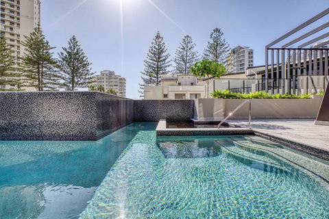 Vue Broadbeach - Holiday Jervis Bay 2