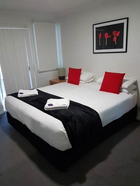 Wallsend Executive Apartments - Holiday Jervis Bay 3