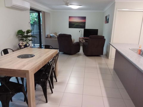 Waratah And Wattle Apartments - Holiday Jervis Bay 0