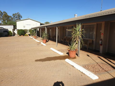 Warrego Motel - Holiday Jervis Bay 1