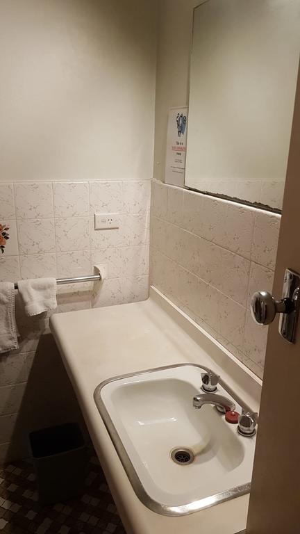 Watagan Forest Motel - Caltex Brunkerville - Holiday Jervis Bay 3