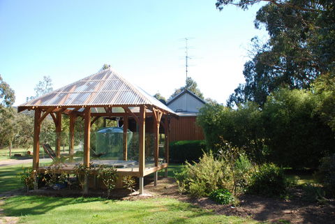 Bluegum Ridge Cottages - Holiday Jervis Bay 25