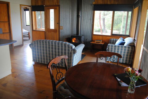 Bluegum Ridge Cottages - Holiday Jervis Bay 13