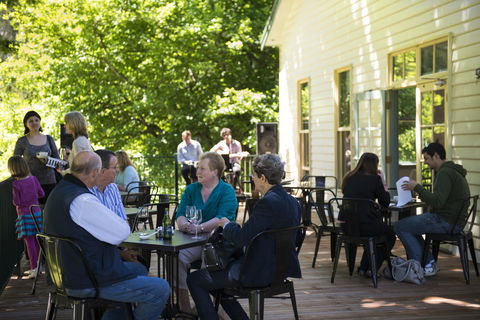 Oscar\'s On The Yarra - Holiday Jervis Bay 10
