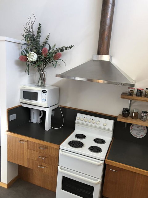 The PC Cottage - Holiday Jervis Bay 17