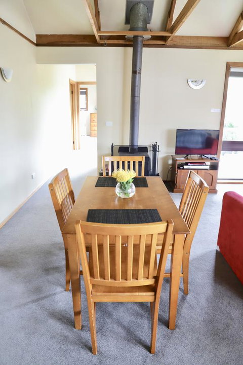 Red Ceder Cottage - Great Ocean Road - Port Campbell - Holiday Jervis Bay 15
