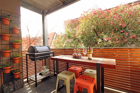 Colour Pop Fitzroy - 3 Bedroom Pet Friendly - Holiday Jervis Bay 7